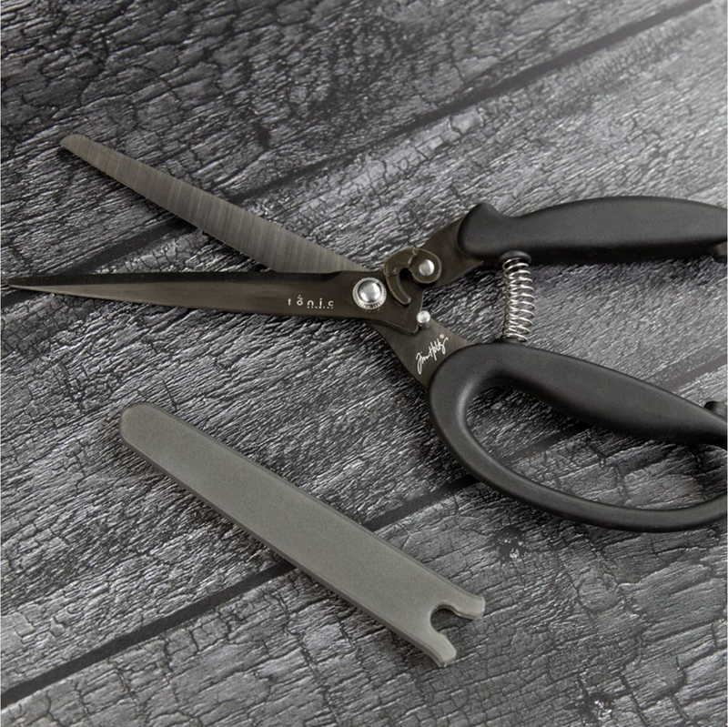 Tim Holtz 9.5" Recoil Scissors {C305}